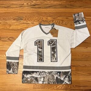 Broken Threads White and Gray Men's Jersey Shirt with Number Design Large NWT